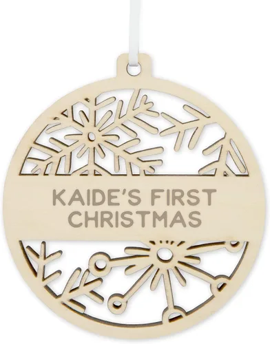 Vista 6 de Weddingstar Adorno personalizable para árbol de Navidad con copo de nieve de madera grabado, apellido