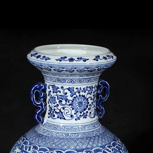 Vista 4 de Florero de escultura florero de cerámica chino retro pintado a mano azul y blanco, florero de porcelana grande de 16.5 pulgadas para decoración