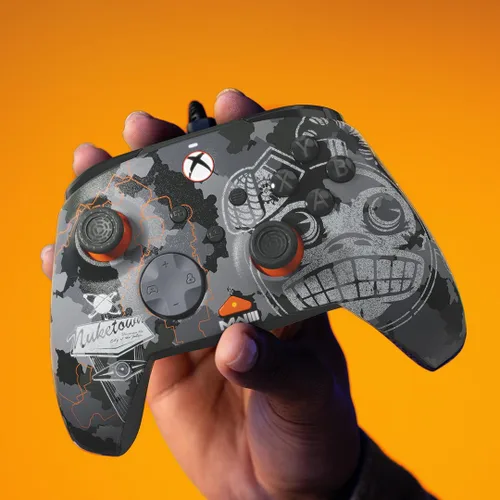 Vista 7 de PDP REMATCH GLOW Wired Xbox Controller, Licensed by Microsoft for Xbox, Monkey Bomb Call of Duty