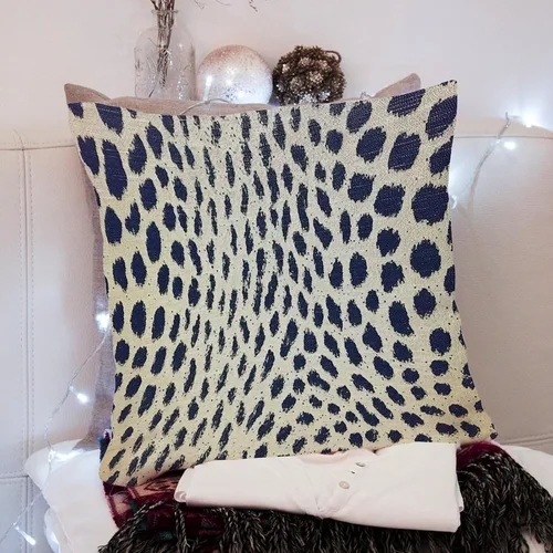 Vista 6 de Fundas de almohada de antílope con estampado de animales negros y marrones para exteriores, impermeables, con manchas negras, 24 x 24 pulgadas