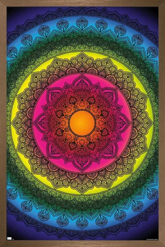 Vista 15 de Trends International Delyth Angharad - Póster de pared con mandalas arcoíris, 14.725 x 22.375 pulgadas, versión enmarcada de madera de granero