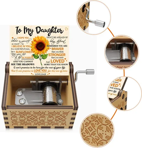 Vista 3 de BOOB Caja de música de madera con manivela grabada You are My Sunshine, regalo para hija de papá, mini caja de música de color girasol para Navidad
