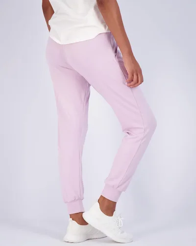 Vista 3 de Real Essentials - Pantalones, paquete de 3 unidades Real Essentials - Pantalones deportivos de yoga ultra suaves para mujer con bolsillos y cordón