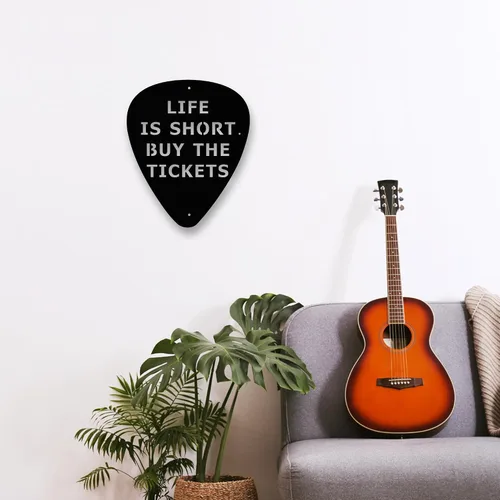 Vista 4 de Rajukit Arte de pared de púa de guitarra de metal, arte de pared único con inspirador Life is Short. Compra las entradas, arte de pared de metal