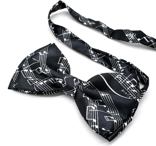 Vista 39 de Pajaritas preatadas hechas a mano para hombre con diseño elegante M126