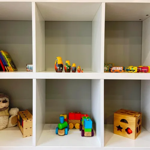 Vista 8 de AEVVV Juego de 5 muñecas anidables de dinosaurio, muñeca Matryoshka con figuras de dinosaurios - Dinosaurio de madera - Decoración de habitación