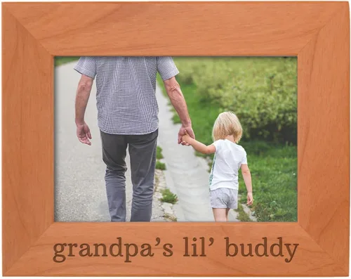Vista 28 de Personalized Gifts Grandpa Gift Grandpa's Lil' Buddy Grandson - Marco de fotos de madera natural grabado de 4 x 6 pulgadas, diseño de paisaje