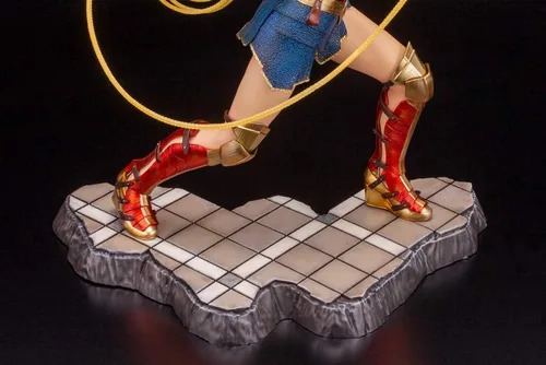 Vista 5 de Kotobukiya ARTFX DC Universe Wonder Woman WW84-1/6 Figura completa