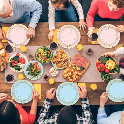 Vista 4 de Wiooffen 48 piezas de suministros para fiesta de revelación de género – Juego de vajilla para baby shower con platos de papel azul y rosa