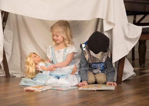 Vista 7 de Pequeñas Aventuras Princesas vestidas a juego Disfraz para muñecas (Varias de princesas disponibles), CINDERELLA