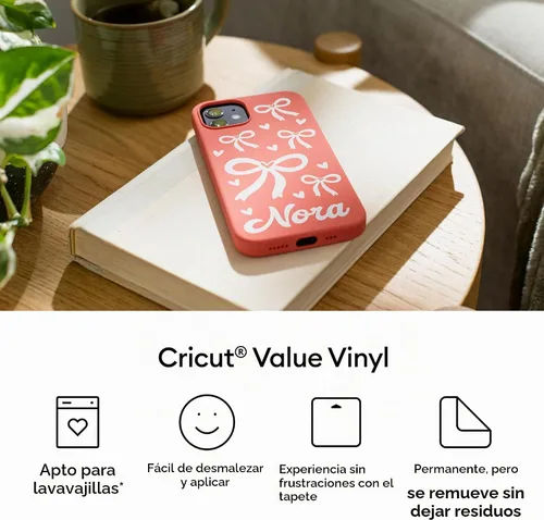 Vista 3 de Cricut® Value Vinilo Permanente, Negro (12 pulgadas x 10 pies)