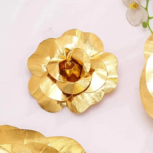 Vista 14 de Efavormart - Enormes rosas de espuma 3D para decoración de bodas, paquete de 2 flores artificiales blancas de 20 pulgadas, fondo de fiesta grande