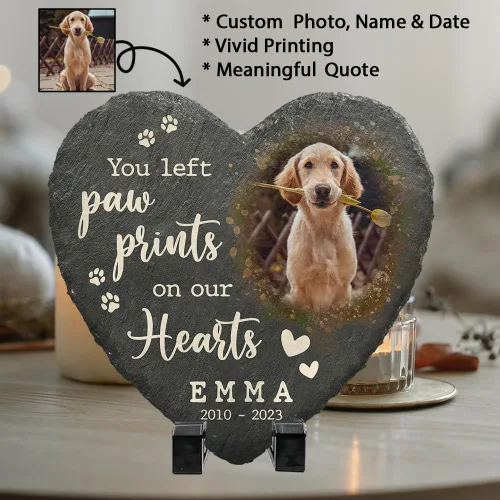 Vista 2 de Sympathy Pet Bereavement Piedra en forma de corazón con huella de perro, placa personalizada para decorar cementerios, recuerda a tus seres queridos