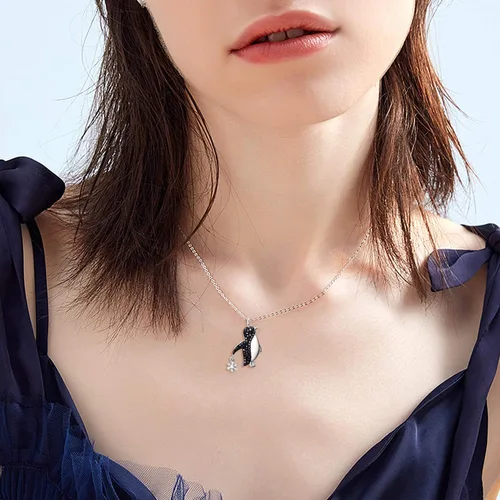 Vista 6 de YAFEINI Penguin Dog Gifts Sterling Silver Penguin Snowflake Necklace Heart Dog Pendant Jewelry for Women Girls Christmas Gifts