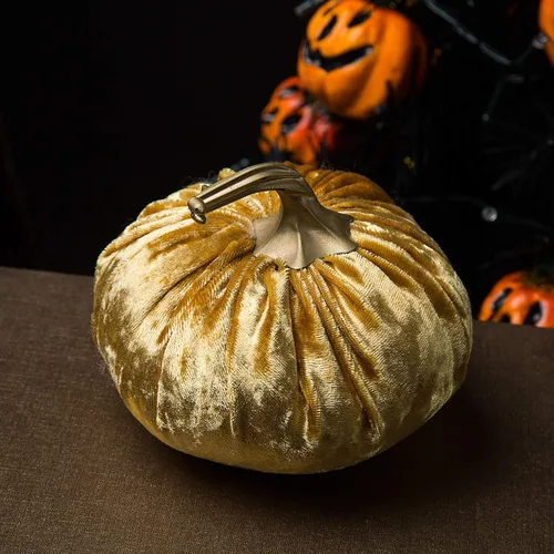 Vista 4 de Ogrmar Juego de 6 calabazas de terciopelo hechas a mano, calabaza rellena súper suave con exquisita artesanía para decoración de otoño, Halloween