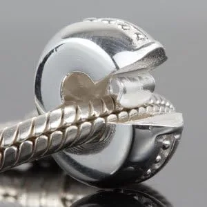Vista 4 de Abalorio redondo de plata de ley 925 con cierre para pulsera europea