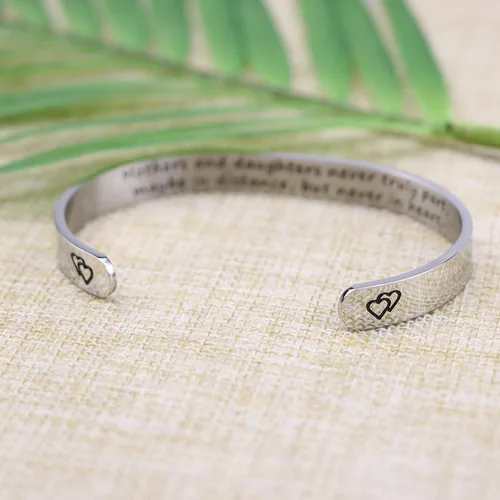 Vista 3 de Joycuff - Pulseras inspiradoras para mujer regalo personalizado para mamá pulsera con frase grabada joyas para cumpleaños