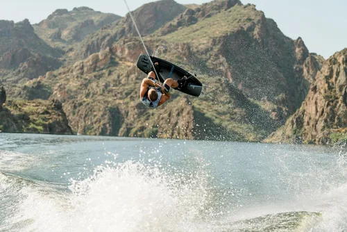 Vista 4 de Full Throttle Aqua Extreme Wakeboard Kit (negro/azul, 55.1 x 21.6 pulgadas/55.1 in x 16.5 in)
