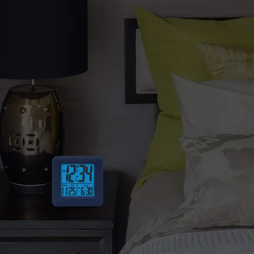 Vista 7 de Equity 70913 Reloj despertador digital de silicona azul con retroiluminación bajo demanda