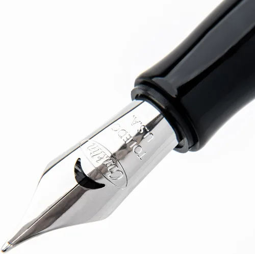 Vista 2 de Conklin Duragraph Pluma estilográfica Abalone Nights - Punta mediana, elegante instrumento de escritura con exquisito acabado de abulón