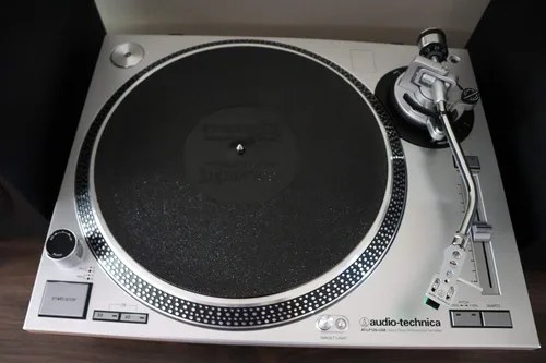 Vista 5 de Isolate IT - Alfombrilla giratoria de sorbotano (0.118 in), color negro para DJs y profesionales del audio