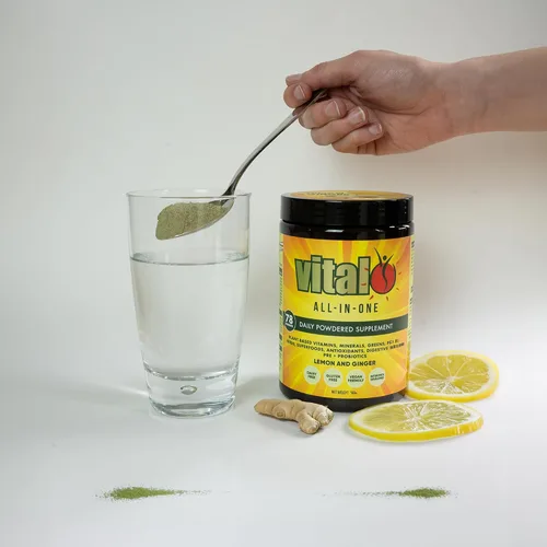 Vista 2 de Vital Suplemento diario de salud todo en uno – Vital Supergreens en polvo, superalimento verde con probióticos y apoyo energético natural con frutas