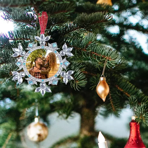 Vista 6 de Adornos fotográficos de Navidad, adornos de copo de nieve de 3.86 pulgadas, se adaptan a fotos de 2 pulgadas, decoraciones de nieve 2025