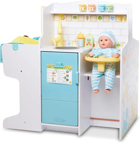 Vista 3 de Melissa & Doug Centro de actividades de cuidado de bebé Mine to Love para muñecas - Cocina, Guardería, Baño-Cambio
