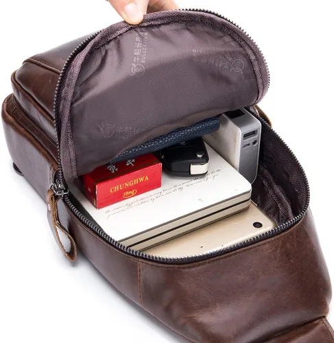 Vista 7 de Hebetag Mochila cruzada de cuero para hombres y mujeres, para viajes al aire libre, trabajo, bolsa para el pecho, camping, casual, mochila café, 7.1