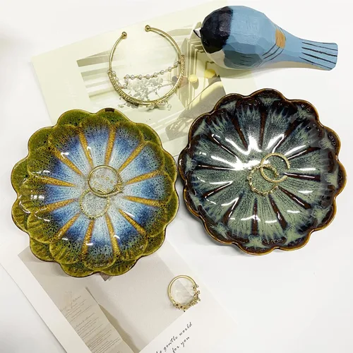 Vista 6 de Plato de cerámica para anillos de joyería, organizador de joyas, decoración del hogar, regalo de boda (verde brillante)
