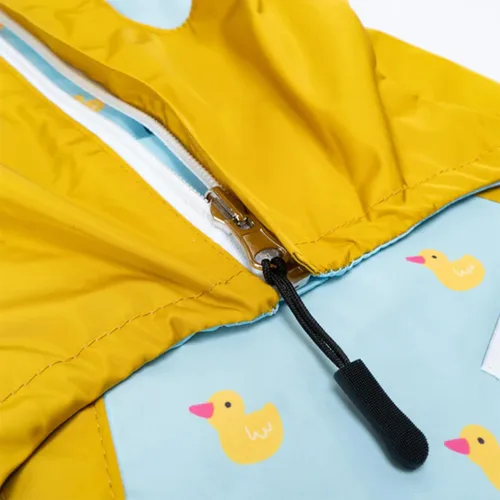 Vista 2 de Lucy & Co. Lucky Ducky - Impermeable reversible para perros y mascotas - Impermeable para perros - Poncho ajustable a prueba de agua para caninos