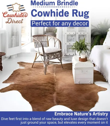 Vista 3 de Cowhides Direct Alfombra de piel de vaca auténtica, cerdas medianas, 7 x 8 pies