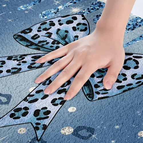 Vista 3 de Feelyou Alfombras de baño con lazo coquette de 16 x 24 pulgadas, tapetes de baño Leopared con lazos para niños, adolescentes y adultos con purpurina