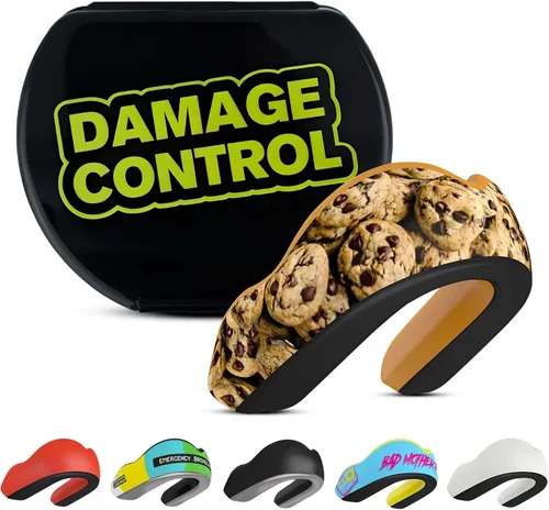 Vista 36 de DAMAGE CONTROL Protector bucal deportivo de impacto extremo con estuche Boil & Bite Fit, almohadillas absorbentes de golpes, funda ventilada