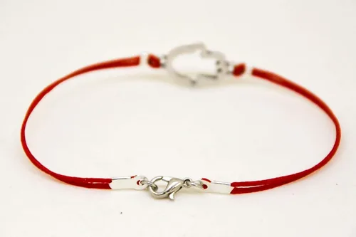 Vista 4 de Pulsera de cuerda roja Hamsa para hombre, pulsera para hombre con dije Hamsa chapado en plata, cordón de algodón rojo, regalo judío para él