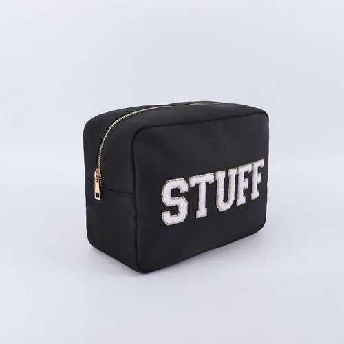 Vista 2 de SkyTen - Bolsa de maquillaje con letras de chenilla, estuche de nailon para cosméticos, organizador de viaje Glam Stoney Trébol Dupe, Negro -, Bolsa