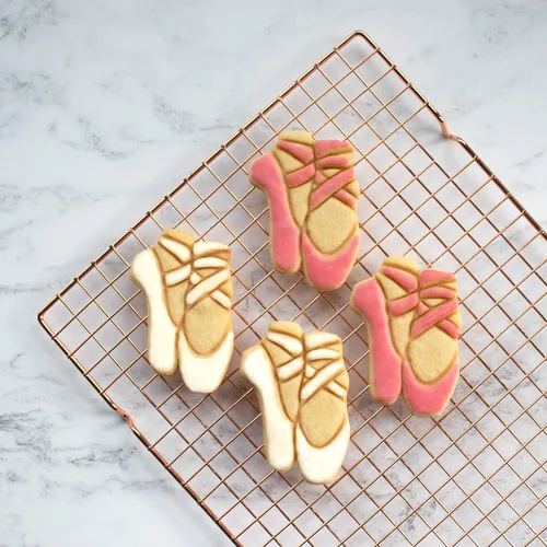 Vista 3 de Cortador de galletas Ballet Shop, 1 pieza - Bakerlogy