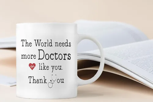 Vista 4 de QASHWEY Taza de Doctor, Tazas de Café de Regalos para Doctores, Regalos de Apreciación para Doctores, Regalo de Taza de Té para Doctores