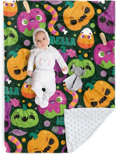 Vista 13 de Manta de Halloween personalizada, diseños de dibujos animados con nombre personalizable, manta de franela de felpa suave con respaldo punteado