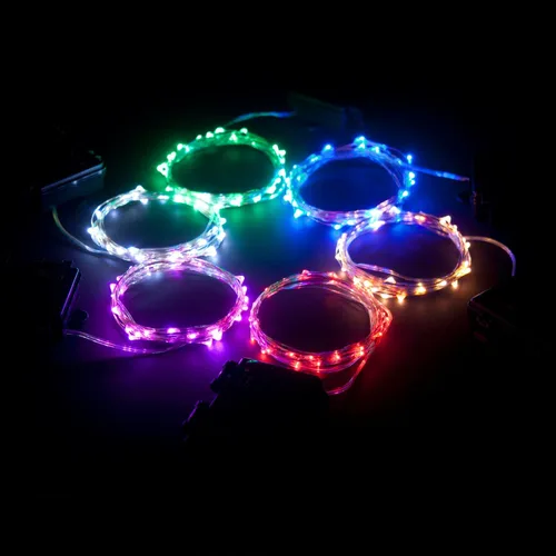 Vista 7 de Cadena de 60 luces LED RTGS, funciona con pilas con cable plateado de 20 pies de largo, para interiores y exteriores, con caja de batería Blanco