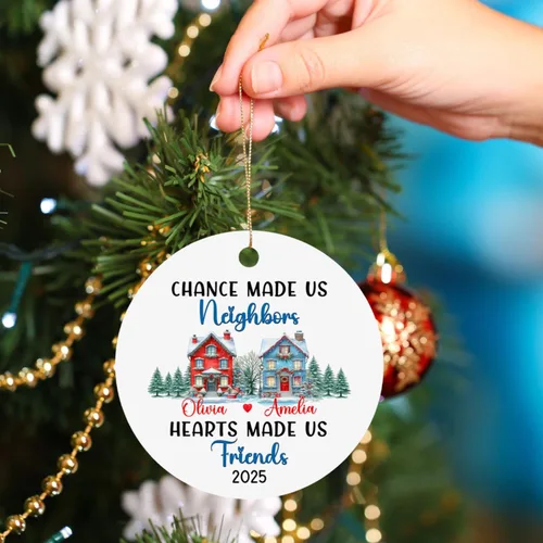 Vista 4 de Chance Made Us Neighbors - Adorno de Navidad personalizado para vecino, recuerdo de Navidad personalizado de agradecimiento de vecino, regalos