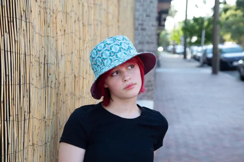 Vista 4 de Fits Y'all X Victoria Weiss Artist Collection Reversible Butterfly Print Bucket Hat for Men, Women, and Unisex