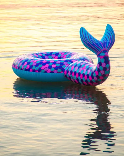 Vista 7 de Bigmouth Inc flotador de piscina, gigante, cola de sirena