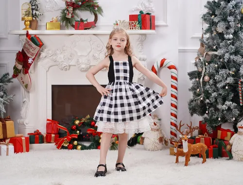 Vista 3 de IDOPIP Vestido de fiesta de Navidad para mujeres y niñas, vestido de tutú a cuadros rojos con capa con capucha, disfraz familiar a juego