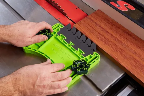 Vista 9 de BOW Products FeatherPRO FP1 - Guía de plumas para sierras de mesa, mesas de router y sierras de cinta - Plumas de EVA que reducen el retroceso