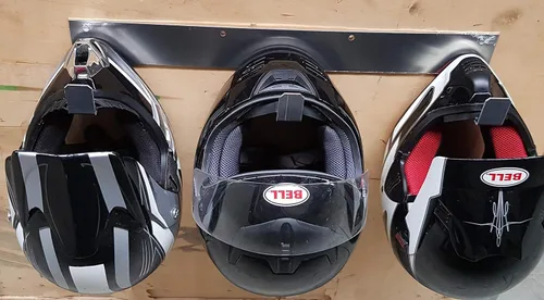 Vista 3 de Percha para casco de 3 ganchos 1100121