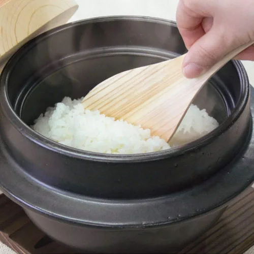 Vista 2 de Japanese Rice Cooker Donabe Clay Pot Set, 3 Go (3 Cups), Includes Hinoki Rice Scoop