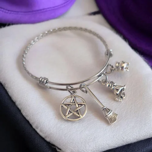 Vista 2 de Wiccan Charm Bracelet with Pentagram Broom Witch and Cauldron Halloween Jewelry Braided Expandable Bangle