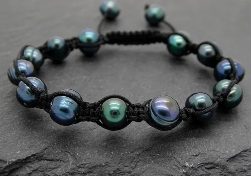 Vista 4 de Pulsera ajustable de perlas de pavo real negro para hombres y mujeres, regalo único