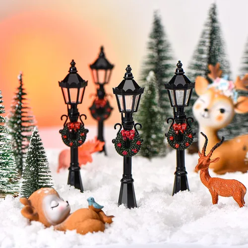 Vista 4 de Honoson 4 piezas de aldea de Navidad mini lámpara de calle casa de muñecas